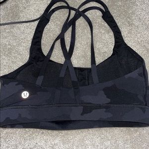 Lululemon camo sports bra